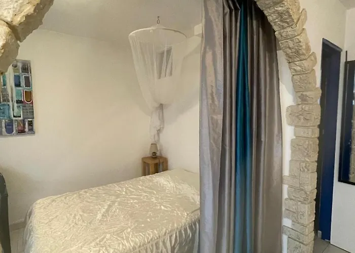 667 Très Grand T3 4 A 6 Personnes Port Nature Colline 3 Appartement *